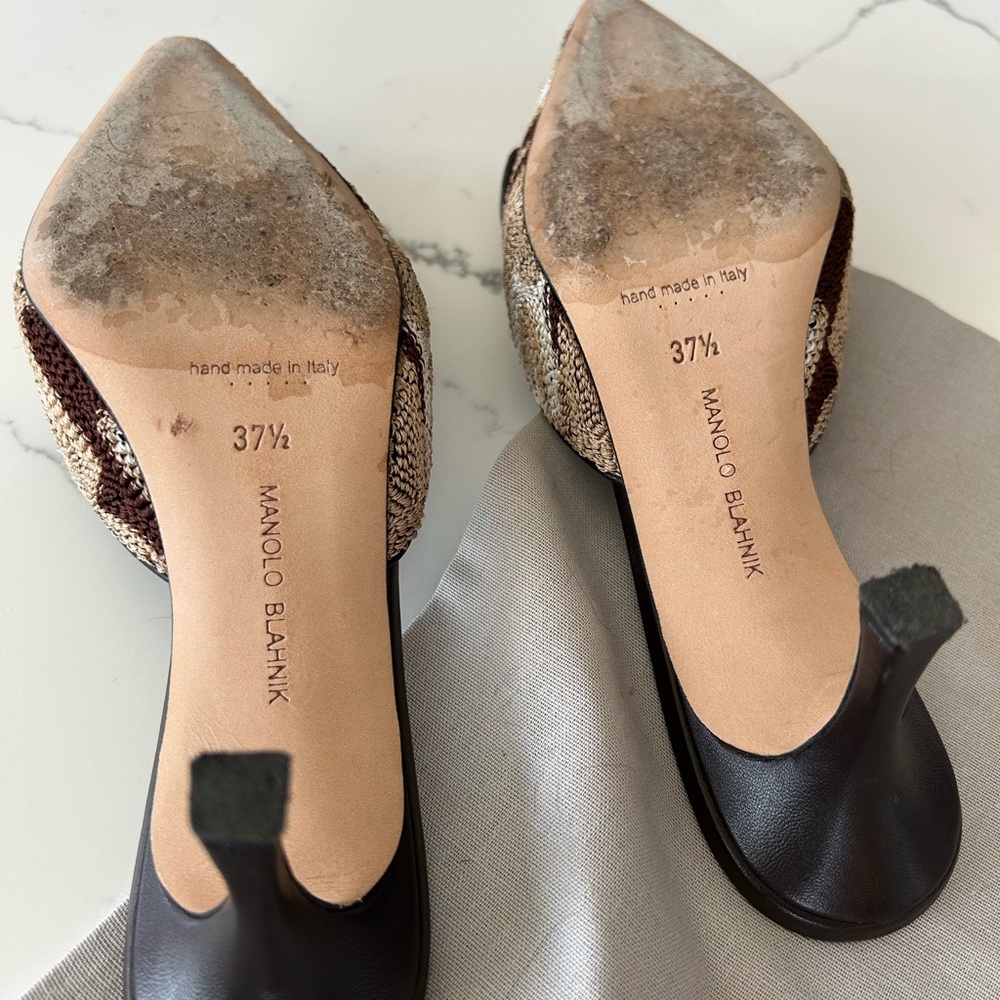 Manolo Blahnik Brown and Cream Woven Buckle Pointed-Toe Mules - Picture 4 of 5